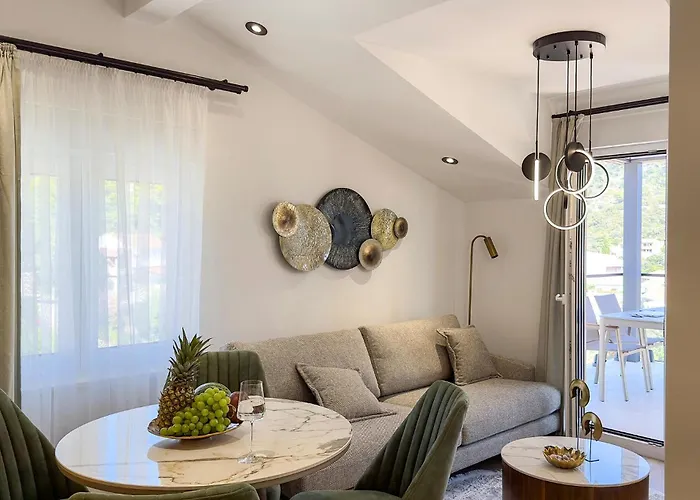 アパート Lovely In Korcula With Sauna ブラー