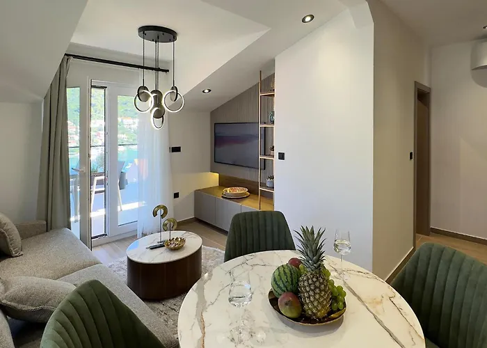 Lovely In Korcula With Sauna *