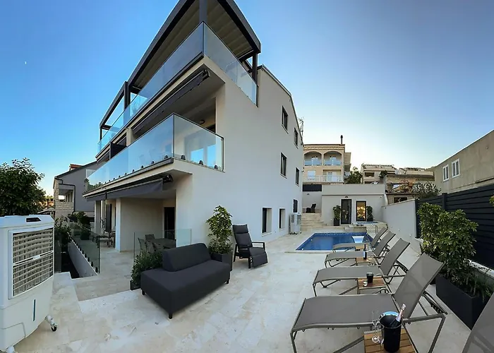 アパート Lovely In Korcula With Sauna ブラー