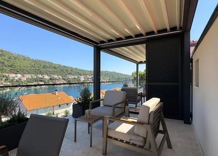 アパート Lovely In Korcula With Sauna ブラー