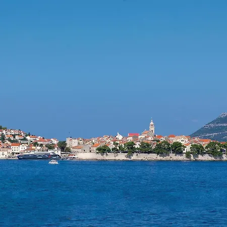 Lovely In Korcula With Sauna Apartman